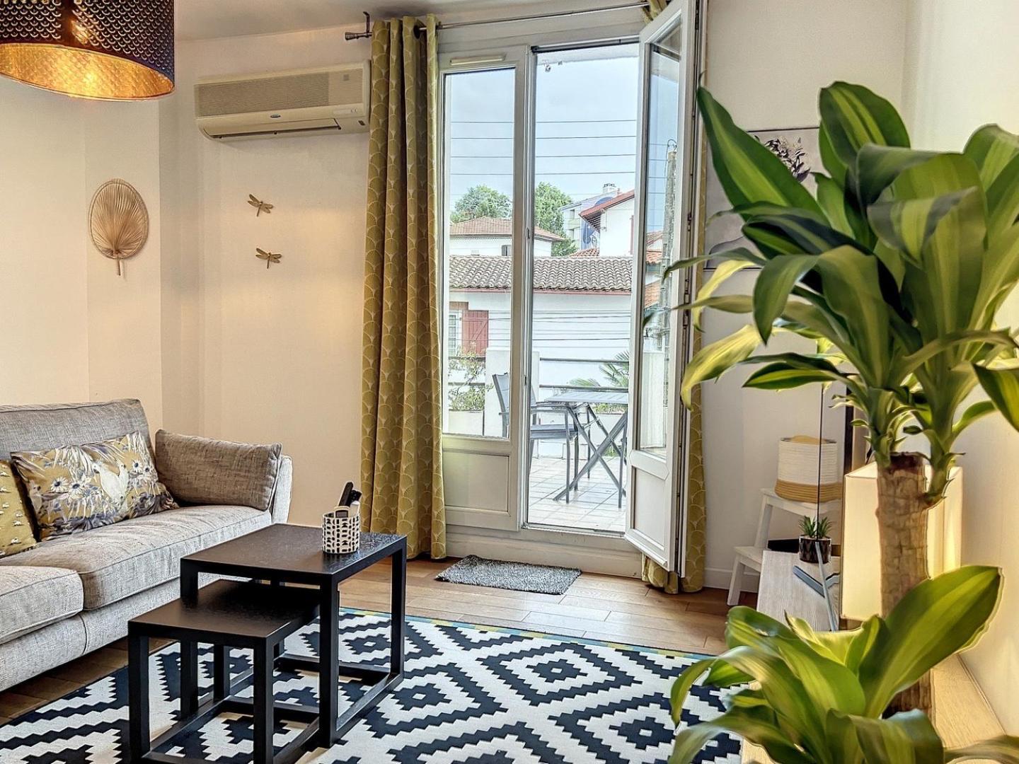 Appartement De Charme Erdizka Classe 3 Etoiles Байон Екстериор снимка