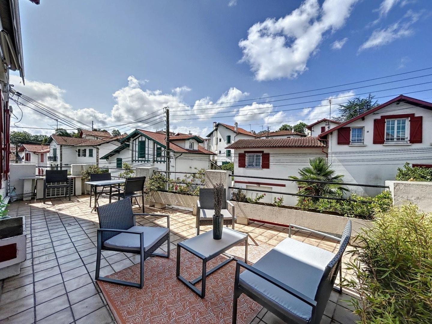 Appartement De Charme Erdizka Classe 3 Etoiles Байон Екстериор снимка